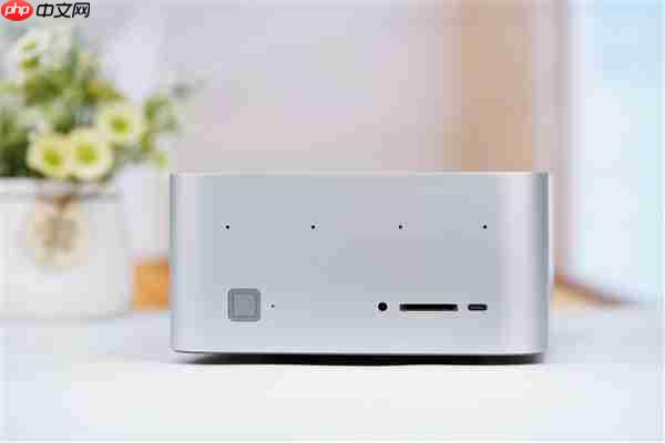 搭载AMD锐龙AI Max+ 395!零刻GTR9 Pro迷你AI工作站图赏