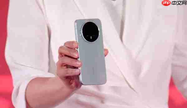 荣耀Magic 8新机亮相骁龙峰会 搭载第五代骁龙8至尊版