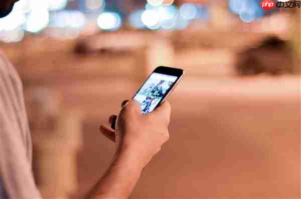 雷军称新机已完全超越苹果!小米17、iPhone 17价格对比 你到底会买谁