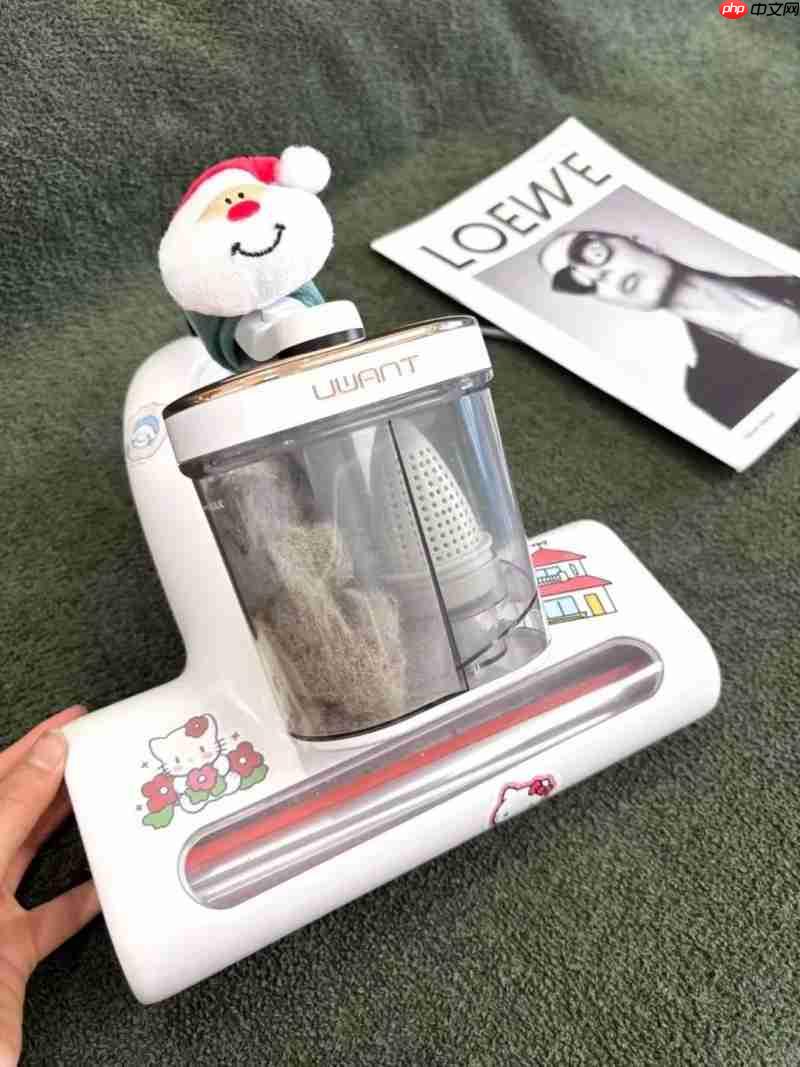 养宠家庭必看:除螨仪到底要不要买?多久用一次?友望大白Ultra给答案