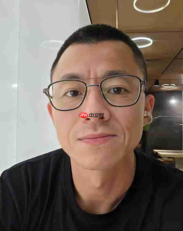 雷军年度演讲话题阅读量超112.7亿 陈震回应:牛X