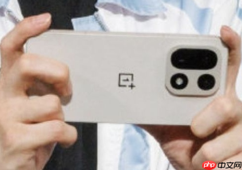 一加新机全球发布在即，获海外认证，型号名已确认，型号名为一加 15