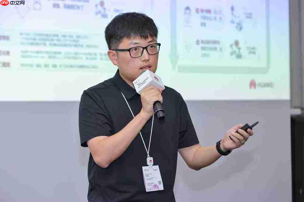 华为云CloudRobo构筑云上机器人工厂，助力机器人开发应用成本全面降低