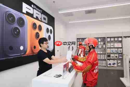 过去熬夜排队买iPhone 如今京东秒送骑手为我排队送新机