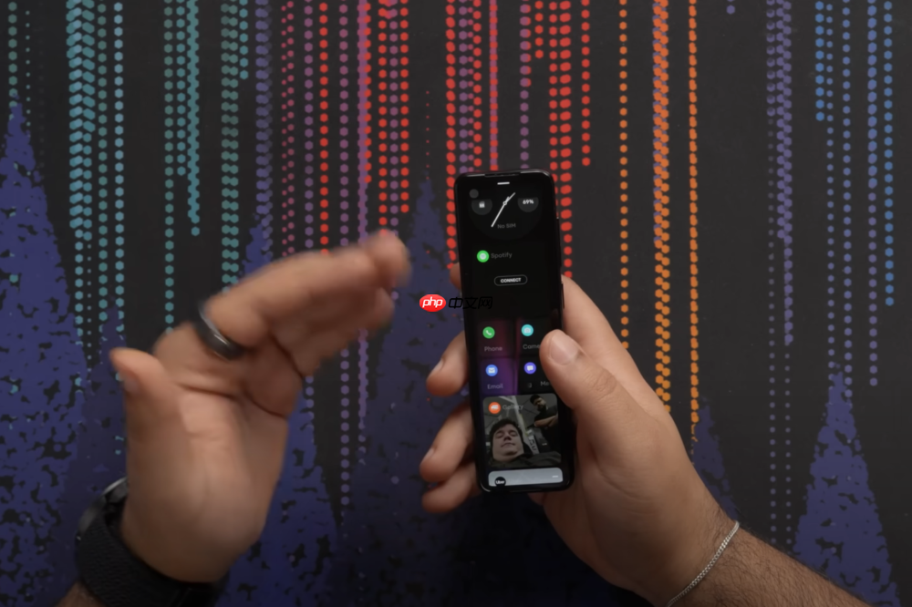 又细又长!这款手机太酷了:安卓之父打造,理念太超前了