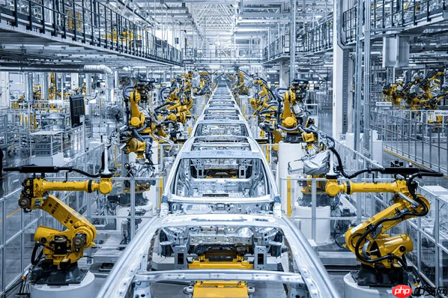 “AI+制造”走深向实,华为构建全栈能力,点亮智造未来