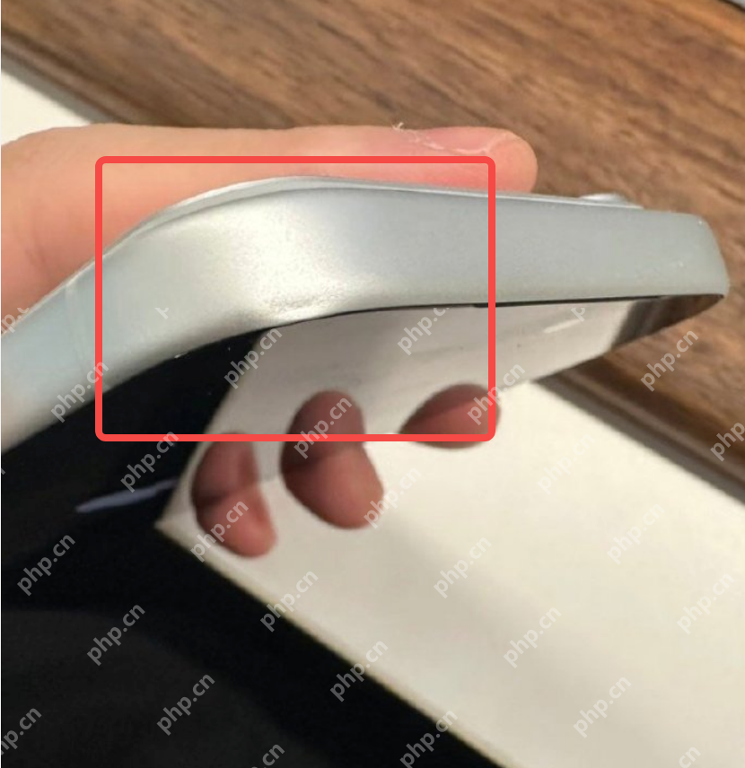 第一批iPhone17瑕疵 苹果客服:14天之内退换,会做好售后服务 - php中文网