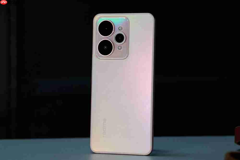 真我 15 深度体验:续航超预期,但这一点让人意难平