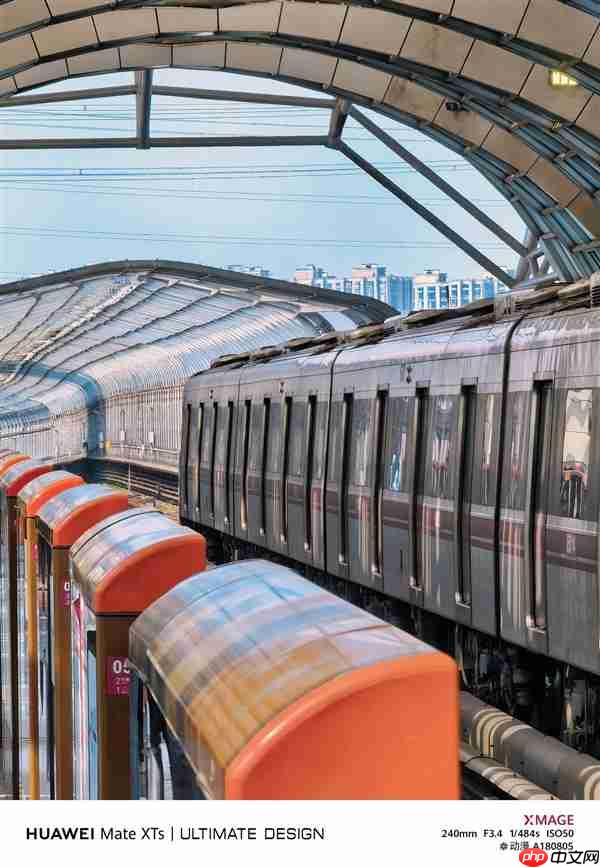 华为Mate XTs 非凡大师全面评测:17999元 比iPhone值!