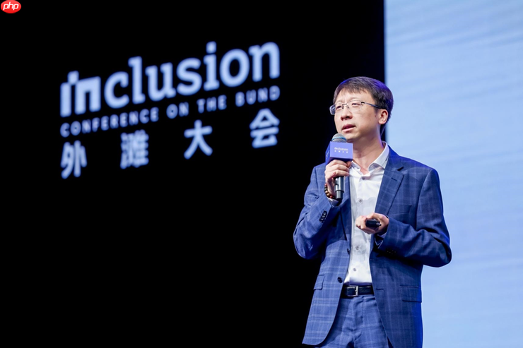 港大马毅外滩大会演讲：人工智能应从“黑箱”走向“白箱”