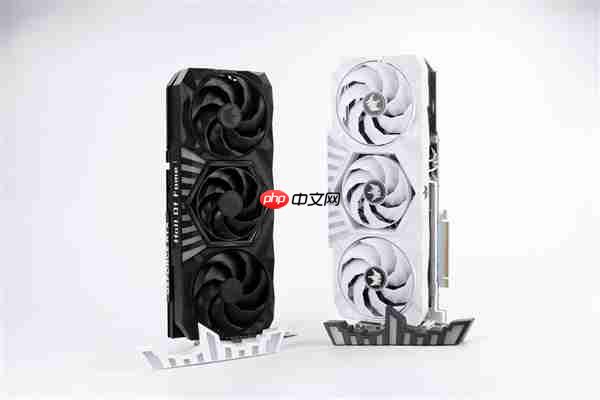 影驰RTX 5080 HOF OC LAB Deluxe-X 评测|纯白旗舰 王者归来