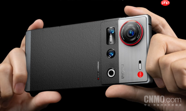 努比亚Z80 Ultra摄影师版配置曝光，强悍7000mAh电池引领摄影新纪元