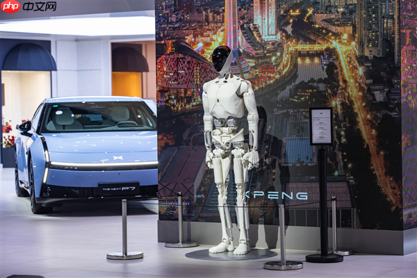 小鹏汽车携AI科技全明星阵容亮相成都车展!全新小鹏P7成C位