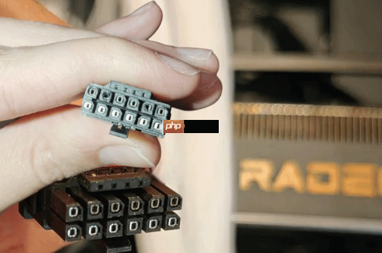 首例!AMD 9070 XT显卡出现16针供电接口熔化事故