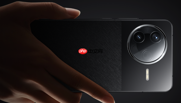 REDMI K90系列两款旗舰设计再曝：冷雕工艺 对标苹果