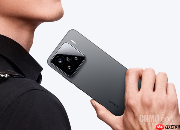 下半年各品牌旗舰机屏幕配置曝光：米OV耀主推1.5K屏