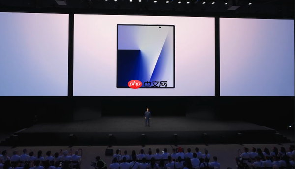 13999元起 三星Z Fold7折叠屏正式发布 三星最薄大折叠!