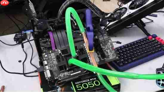 传奇落幕:GTX 1080 Ti定制水冷+超频也不敌RTX 5050!