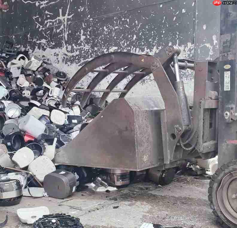 破局小家电售后难题！美的“365天只换不修”回收旧机100%销毁