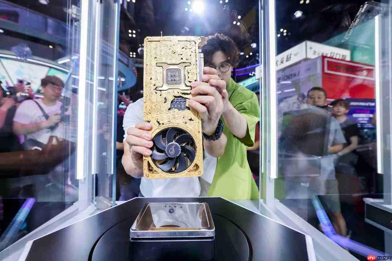 BW2025！华硕显卡信仰集结燃爆全场