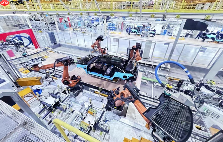 享界全新Logo诠释审美新表达：不是“科技冷感”，是“浪漫硬核”