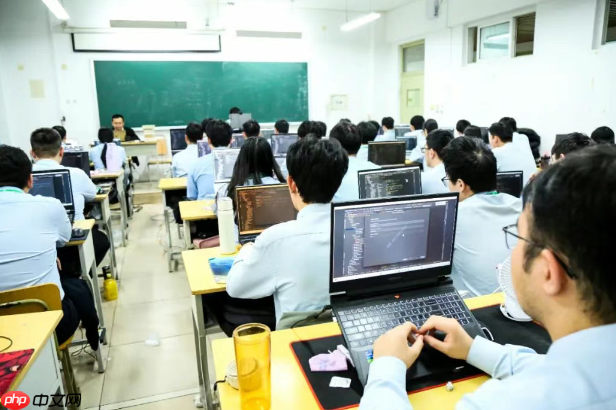 职业教育新风口:八维职业学校助力学子赢在数字时代