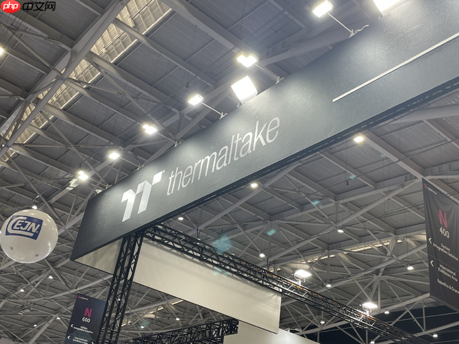 《黑神话》主题太帅了!PC科技展超酷炫MOD机箱欣赏