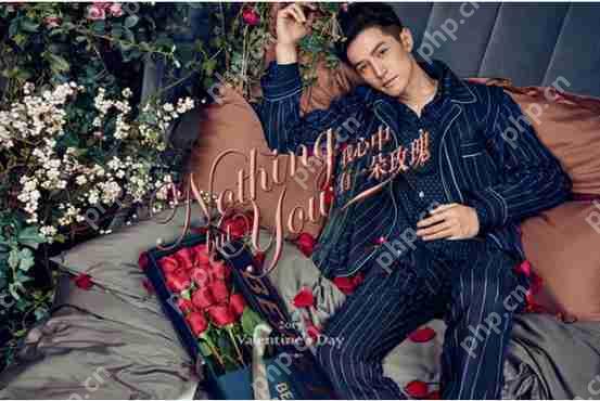 鲜花APP开发：免编程，鲜花APP模板直接套用，含预定、配送等功能