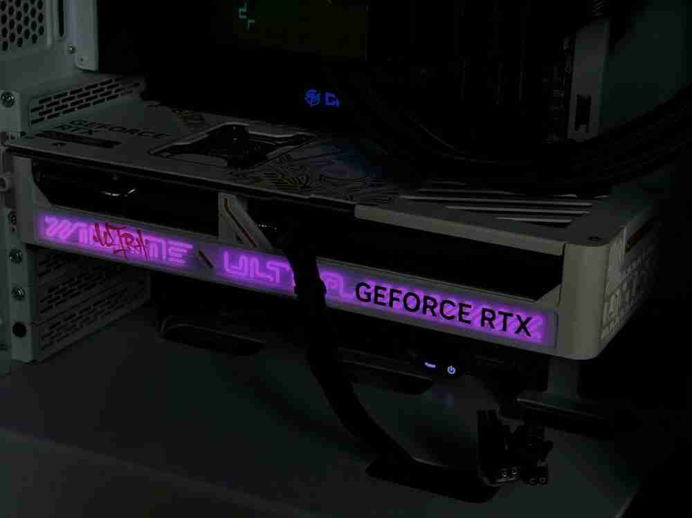 主流玩家再一次狂欢:七彩虹iGame GeForce RTX 5070 Ultra W OC 12GB评测