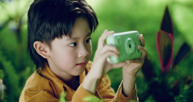 孩子探索世界的第一个AI大模型工具!噜咔博士AI拍学机正式发布