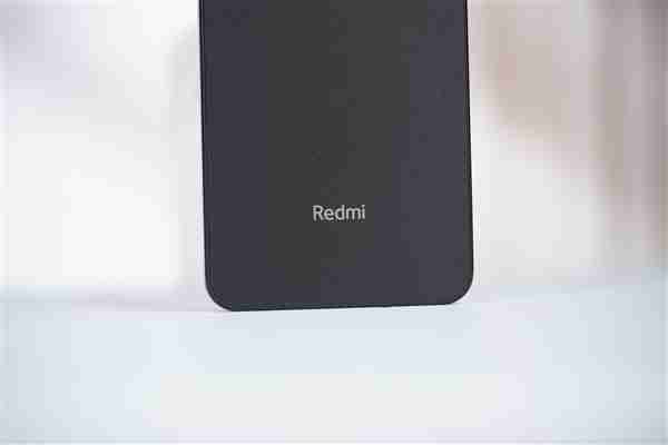 499元超低价神机!Redmi 14C图赏