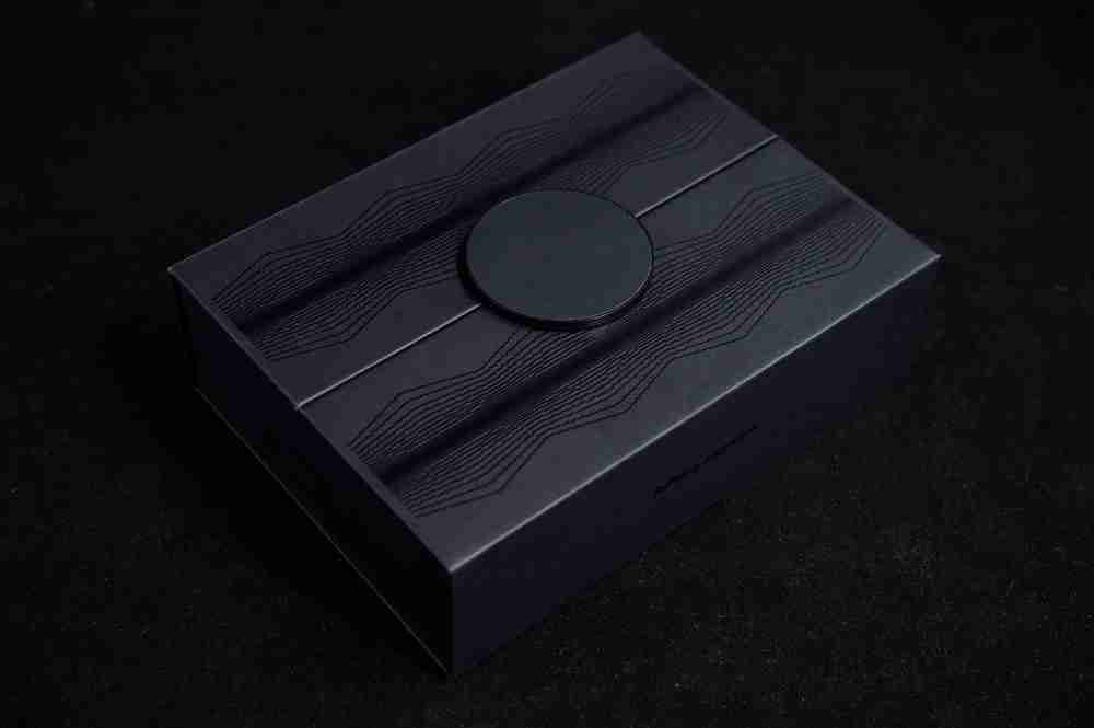 PITAKA礼盒开箱图赏，让你的iPhone使用更便捷