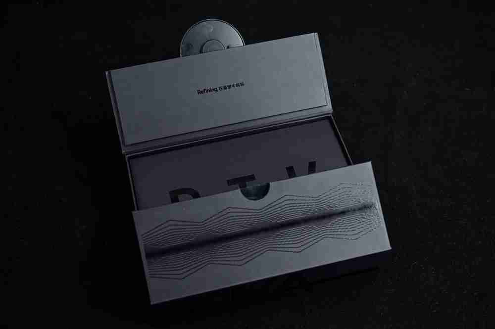 让iphone使用起来更便捷一点,pitaka礼盒开箱图赏