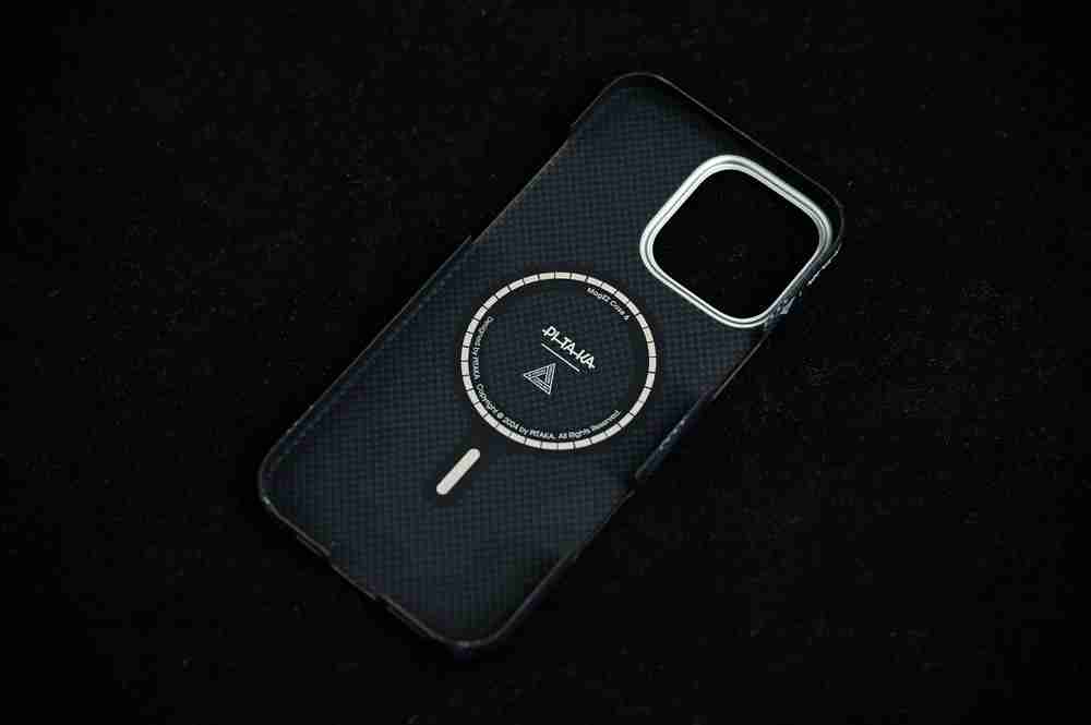 让iphone使用起来更便捷一点,pitaka礼盒开箱图赏