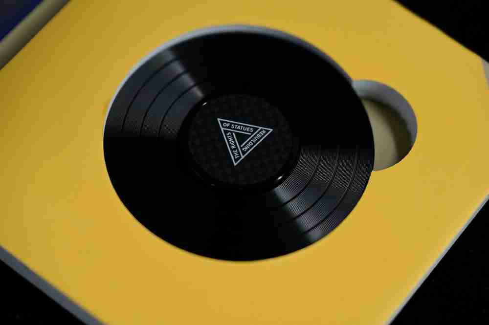 让iphone使用起来更便捷一点,pitaka礼盒开箱图赏