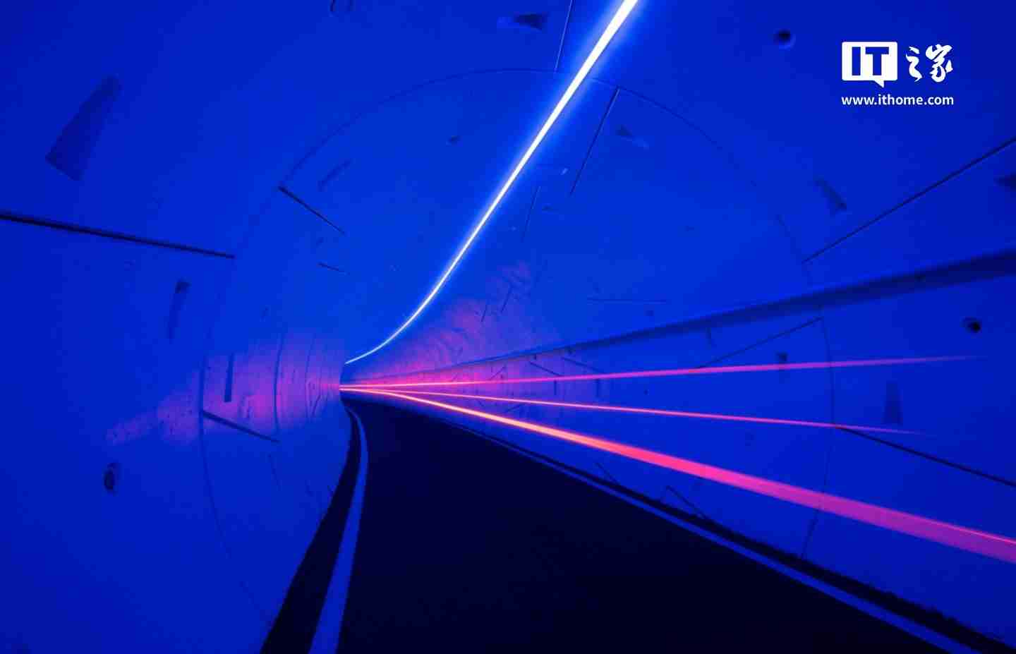 特斯拉得州工厂“赛博隧道”接近完工,出口外观酷似 Cybertruck