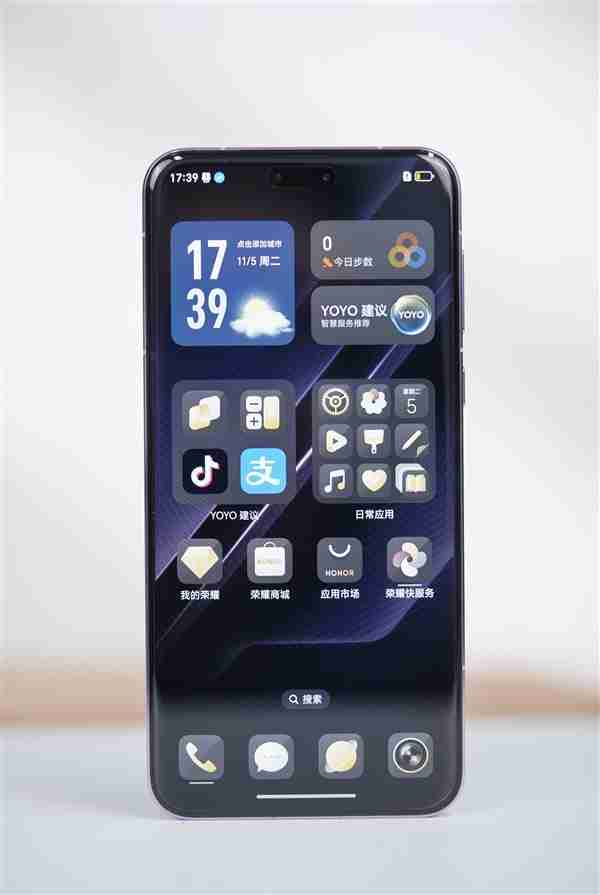 100倍变焦超远摄之王!荣耀Magic7 RSR保时捷设计图赏