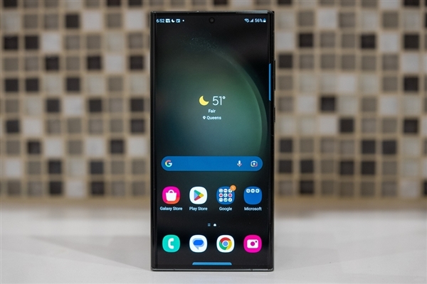 三星没放弃曲面屏开发!最新专利曝光暗示有望回归