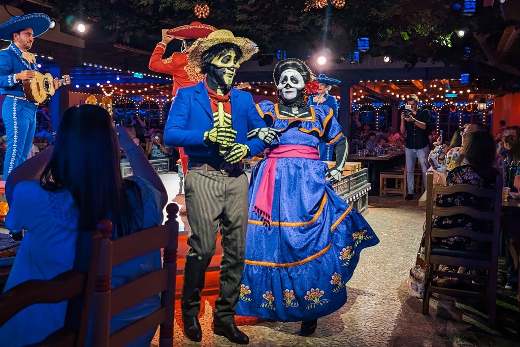 迪士尼“宝藏号”游轮首航,开启梦幻冒险之旅 迪士尼“宝藏号”游轮首航,开启梦幻冒险之旅