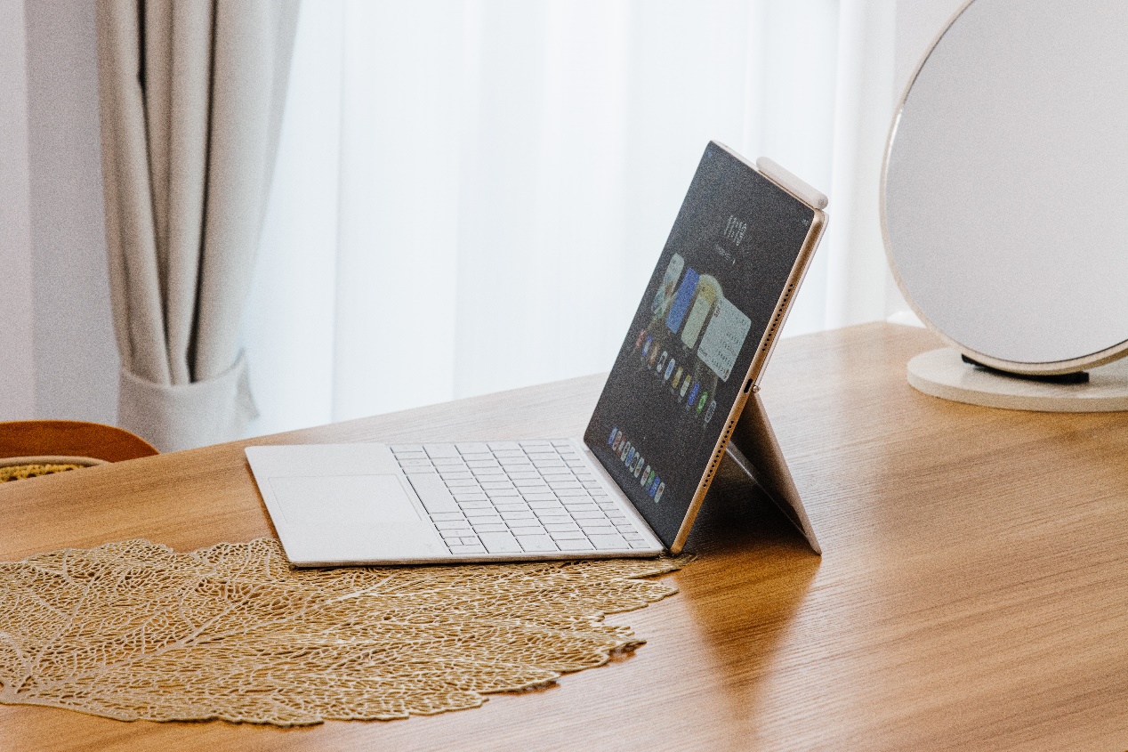 鸿蒙系统赋能生产力革新,看华为平板如何重塑移动办公新格局 鸿蒙系统赋能生产力革新,看华为平板如何重塑移动办公新格局