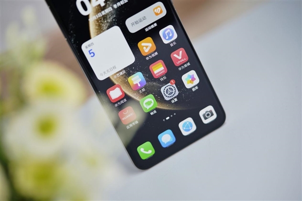 史上最强Mate!华为Mate 70 Pro+飞天青图赏