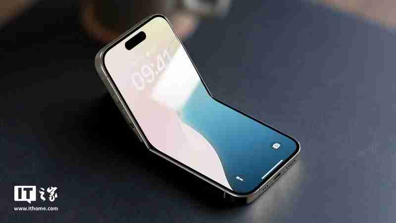 折叠手机遇冷:2024Q3 屏幕出货量首次下滑,增长停滞、挑战重重