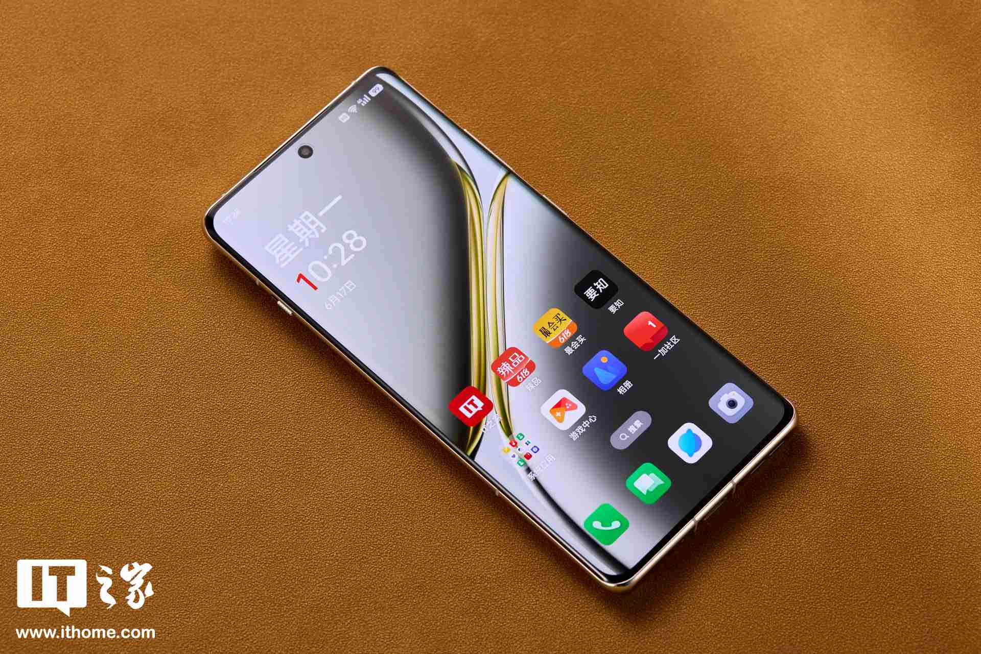 一加新机确定为“Ace 5 系列”:预计搭载骁龙 8 Gen 3 / 至尊版处理器,12 月发布