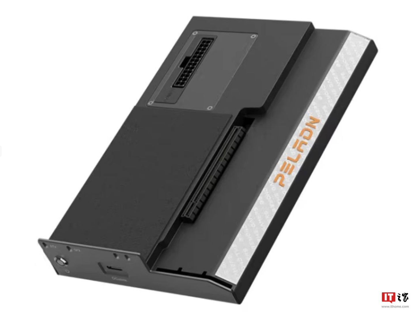 磐镭 Peladn 镭凌 S-2 显卡扩展坞国行开售:换用 OCuLink 接口,587 元