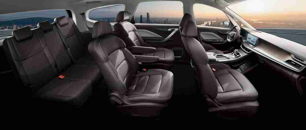 睿蓝汽车登陆东南亚市场,首款全球车睿蓝8在印尼首发亮相