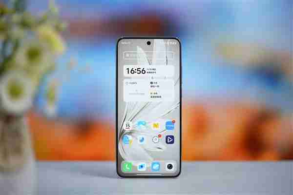 185g机身塞下6500mAh大电池!vivo S20图赏