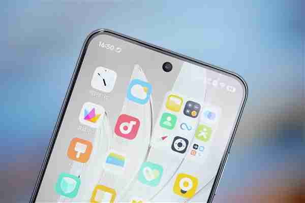 185g机身塞下6500mAh大电池!vivo S20图赏