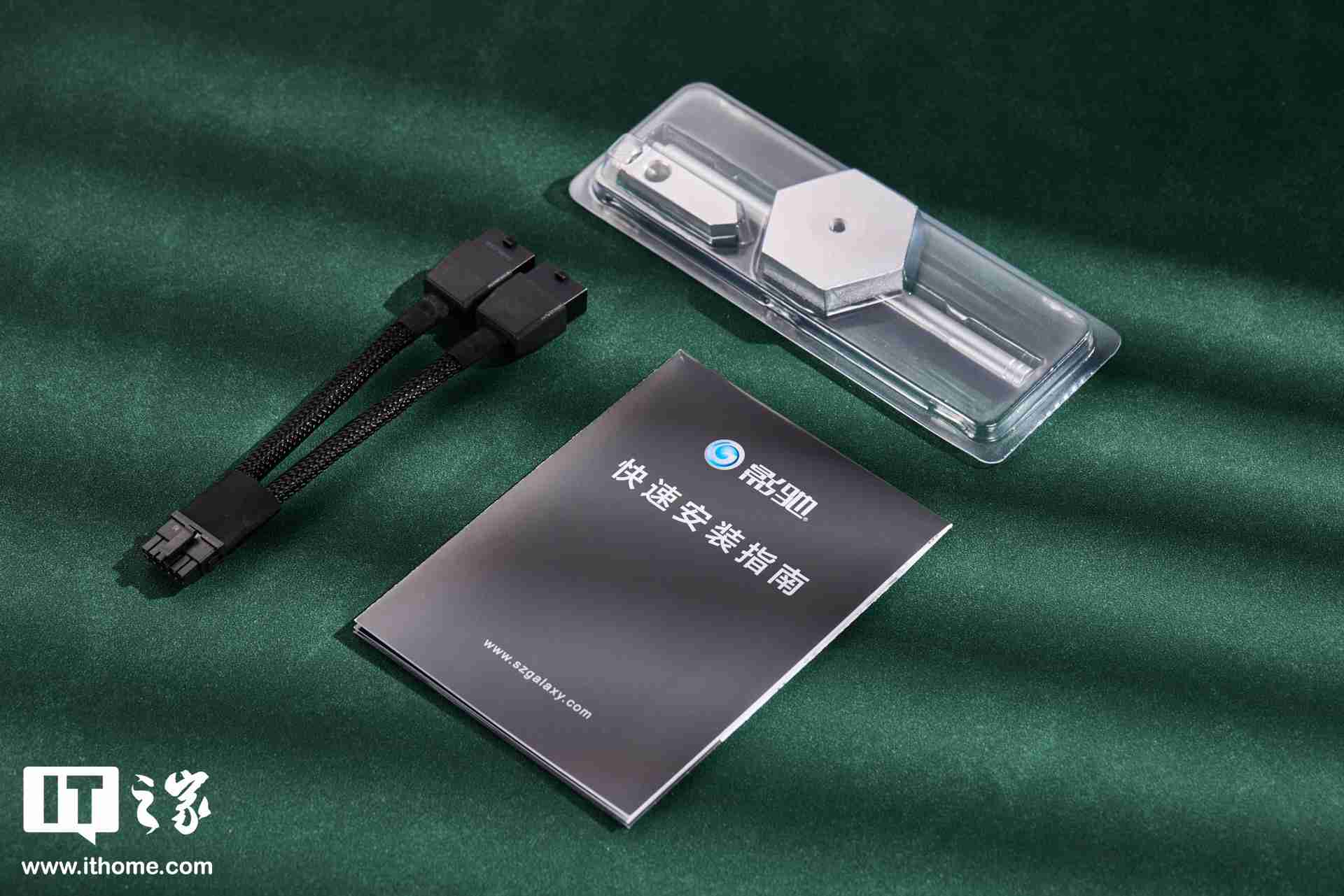 影驰 GEFORCE RTX 4070Ti SUPER 金属大师 Plus OC 图赏,硬派金属风,旗舰同款散热