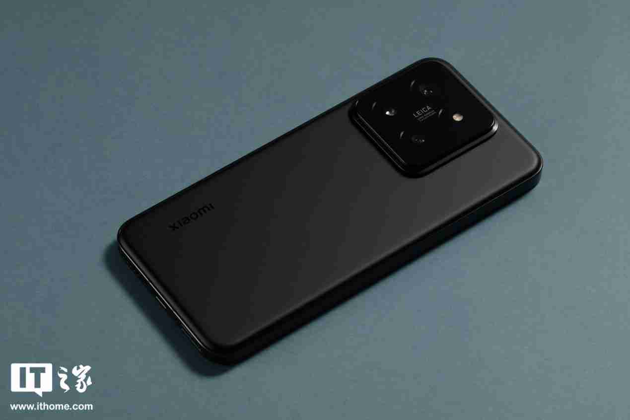 小米手机下次相机版本更新将新增水印颜色选项,老机型也会版本迭代