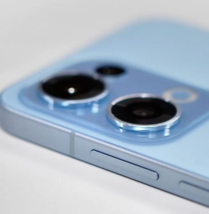 OPPO Reno 13系列手机外观公布，代言人宋雨琦